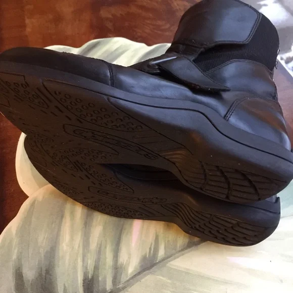 Alpinestars Black Casual Leather Boots - Picture 4 of 8